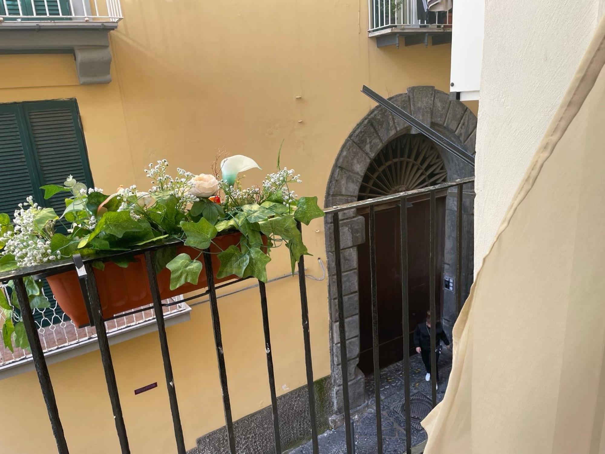 Hotel LudBen House Neapel Exterior foto